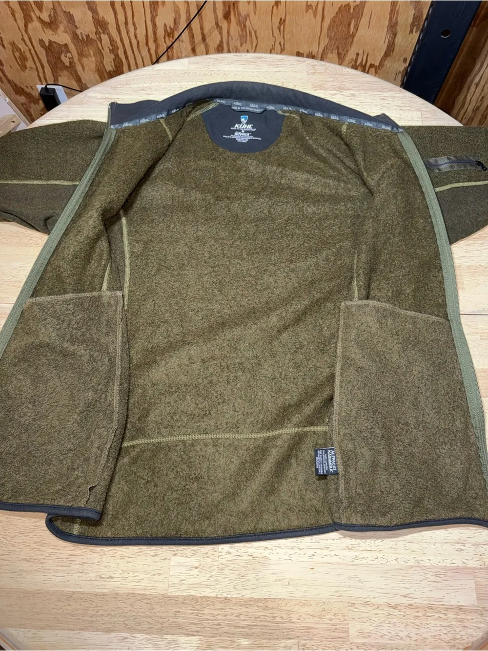 Kuhl Alfpaca Kashmira Jacket Hiking Mens Medium Green Fleece Full Zip Thumbholes